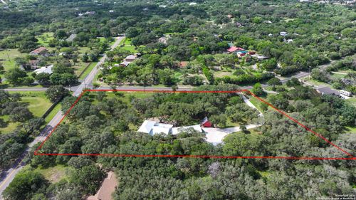 5803 Hollyhock Rd, San Antonio, TX, 78240-2002 | Card Image