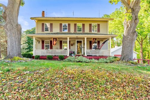 687 Pinnacle Rd, Pittsford, NY, 14534-2629 | Card Image