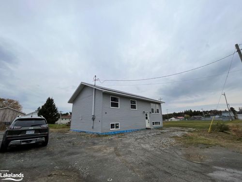 15 Main St N, Markstay, ON, P0M2G0 | Card Image