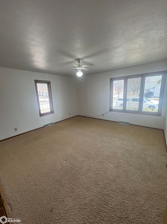 302 Andrews St, House other with 3 bedrooms, 4 bathrooms and null parking in Nashua IA | Image 10
