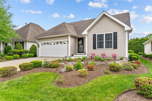 5 Leighas Ln, Coventry, RI, 02816-2802 | Card Image