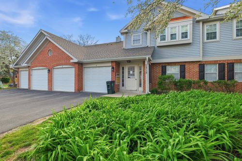 2-1312 E Evergreen Dr, Palatine, IL, 60074-8788 | Card Image