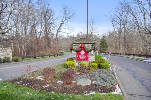 1406-1406 Pinnacle Way, Danbury, CT, 06811-2669 | Card Image