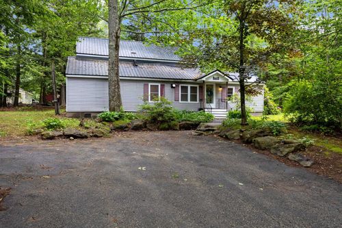 105 Harvey Lake Rd, Northwood, NH, 03261-3914 | Card Image