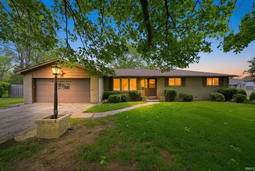 2710 Reed Road, Fort Wayne, IN, 46815 | Card Image