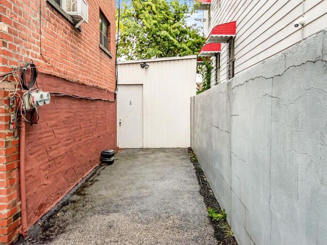 1009 Havemeyer Ave, Home with 6 bedrooms, 3 bathrooms and 3 parking in Bronx NY | Image 26