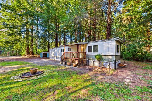 1700 Ferndale Ln, Crescent City, CA, 95531-8067 | Card Image