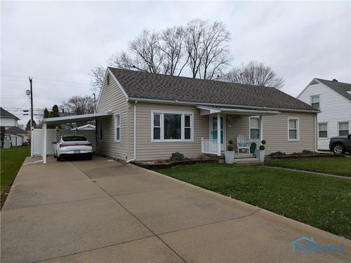 224 N Columbus Avenue, Fremont, OH, 43420 | Card Image