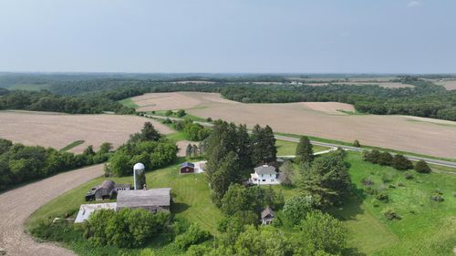 14164 County 4, Spring Grove, MN, 55974-2404 | Card Image