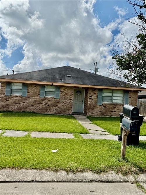 70 72 Phillip Court, Chalmette, LA, 70043 | Card Image