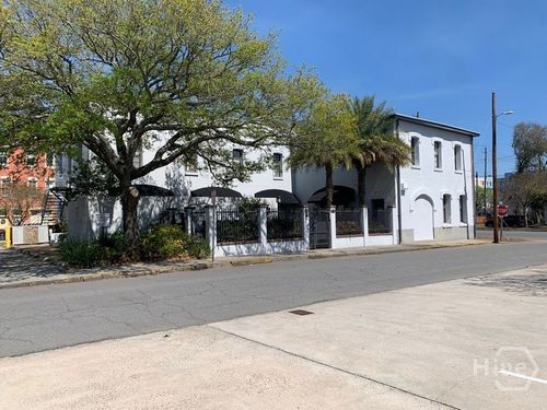 570 E York St, savannah, GA, 31401-3545 | Card Image