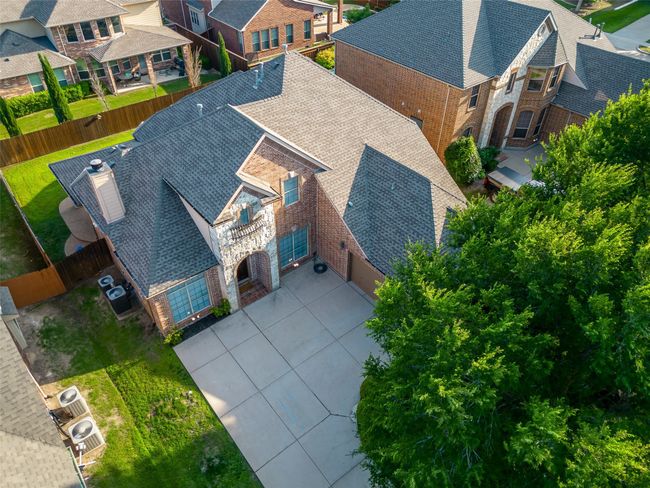 Aerial view of residential area with a pool area | Image 38