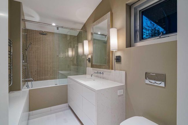 2906 Marquette St Sw, House other with 4 bedrooms, 6 bathrooms and 6 parking in Calgary AB | Image 38