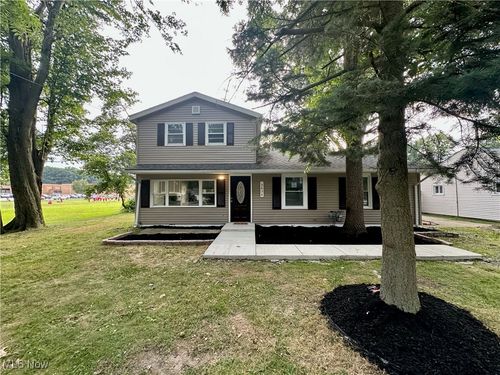 5636 Hopkins Rd, Mentor, OH, 44060-2058 | Card Image