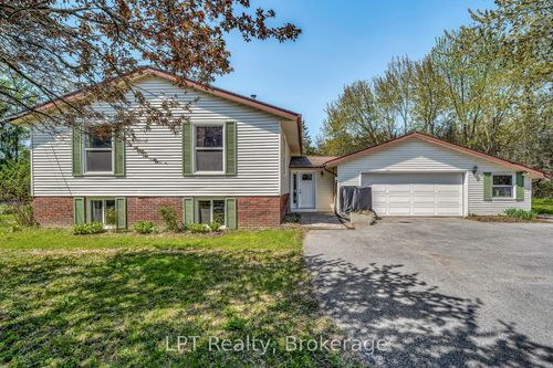 1207 County Rd 9, Napanee, ON, K7R0E4 | Card Image