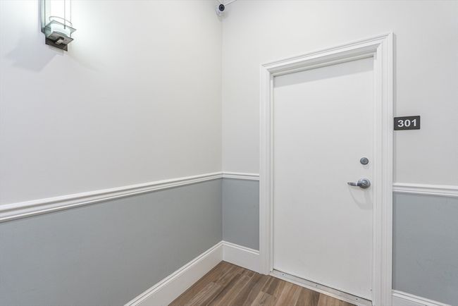 III - 846 Main St, Condo with 3 bedrooms, 3 bathrooms and null parking in Winchester MA | Image 34