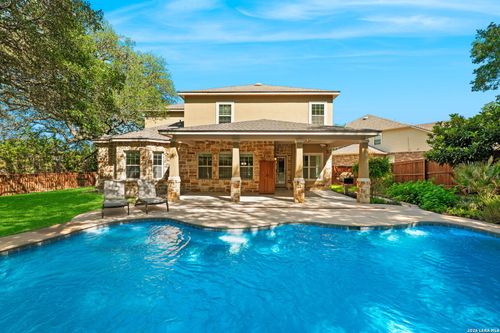221 Windsor Dr, Boerne, TX, 78006-3565 | Card Image
