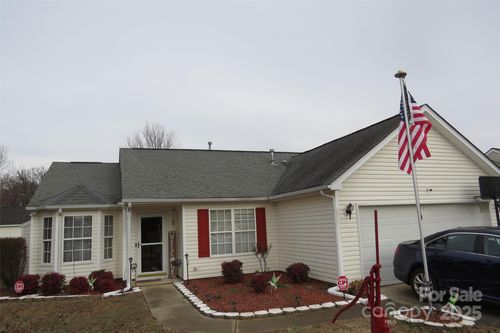 2901 Compton Ct Nw, Concord, NC, 28027-3428 | Card Image