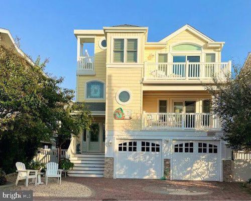 1111 N Atlantic Ave, BEACH HAVEN, NJ, 08008-2136 | Card Image