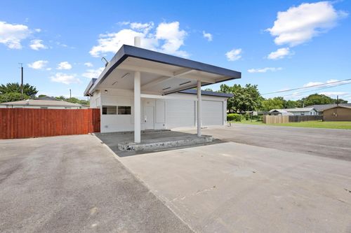 1905 E Lamar St, Sherman, TX, 75090-6456 | Card Image