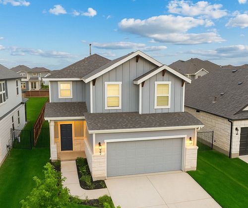 137 Bennington Dr, Liberty Hill, TX, 78642-2571 | Card Image