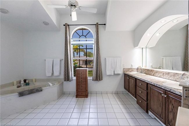25179 Campos Dr, House other with 3 bedrooms, 3 bathrooms and 2 parking in PUNTA GORDA FL | Image 31