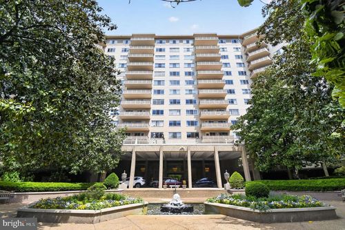 504-2801 New Mexico Ave Nw, WASHINGTON, DC, 20007-3930 | Card Image
