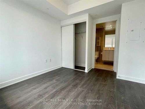 708-195 Redpath Ave, Toronto, ON, M4P0E4 | Card Image