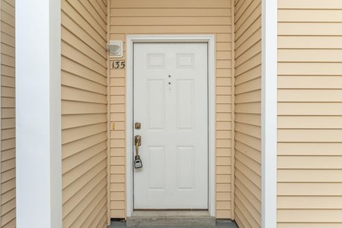 apt-135-1501 Partin Dr N, Niceville, FL, 32578-1468 | Card Image