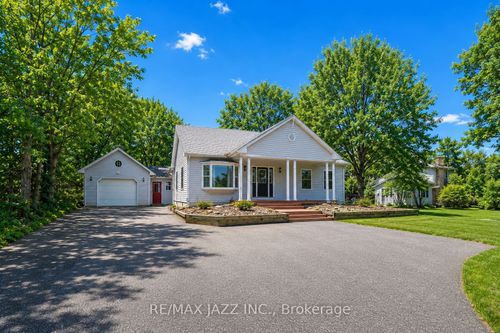 1086 Somerville St, Oshawa, ON, L1G4K5 | Card Image