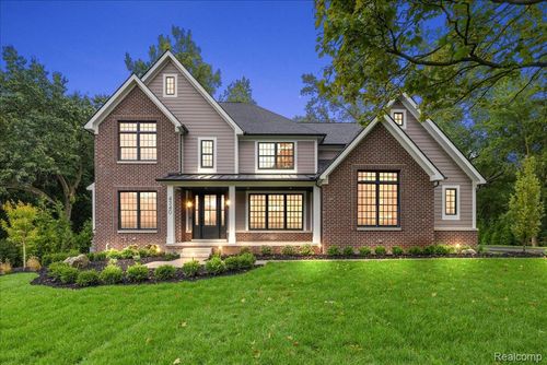 4340 Charing Way, Bloomfield Hills, MI, 48304-3002 | Card Image