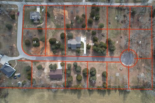 8 Cedar Ln, Willow Springs, MO, 65793 | Card Image