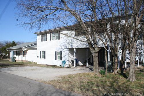 56 15th St, Wilson, OK, 73463-1861 | Card Image