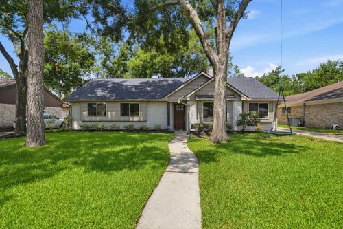 2619 Parana Dr, Houston, TX, 77080-3822 | Card Image