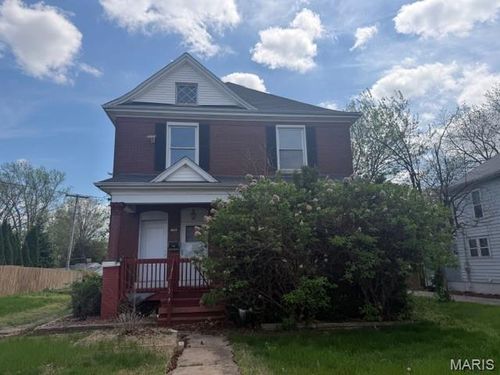 124 Carlyle Ave, Belleville, IL, 62220-3903 | Card Image