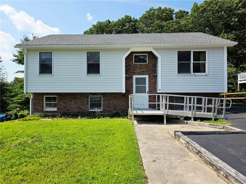 5 Brook View Court, Westerly, RI, 02891 | Card Image