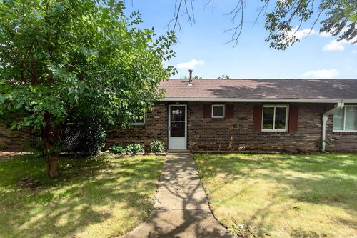 81-2362 Woodbrook Cir N, Columbus, OH, 43223-3165 | Card Image