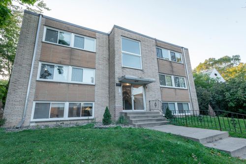 3018 30th Avenue S, Minneapolis, MN, 55406 | Card Image