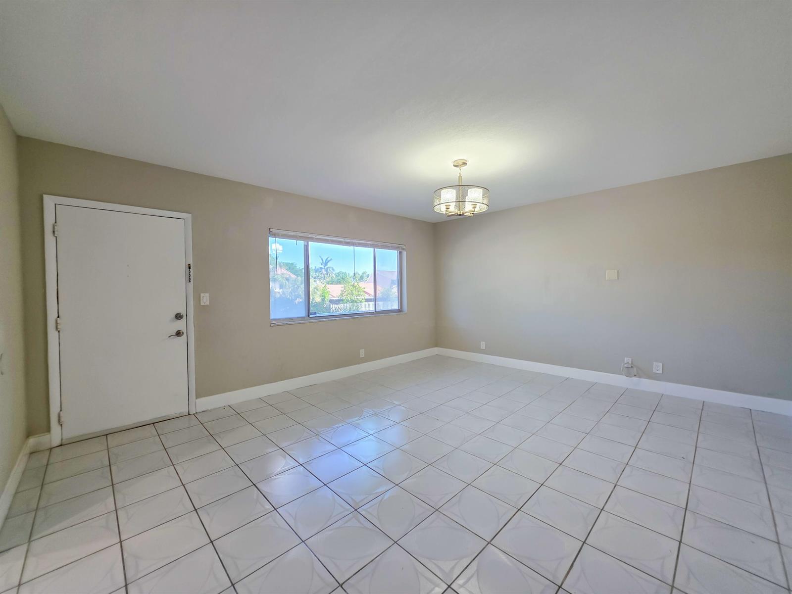 Residential in Lake Worth 4