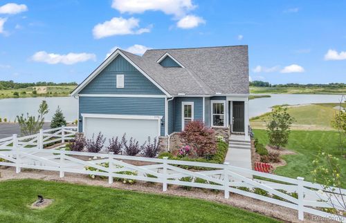 3351 Beech Bark Ct, Milford, MI, 48380 | Card Image