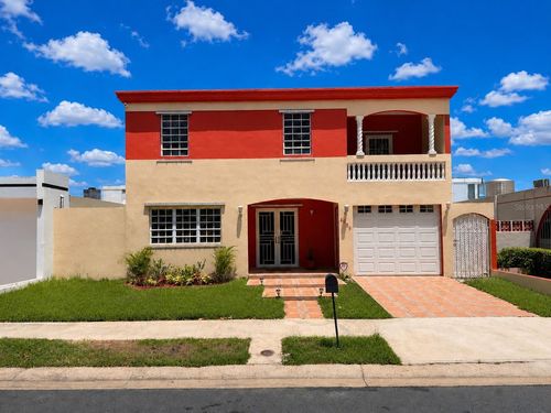 ak-34-RIO ESPIRITU SANTO ST. Urb. Rio Hondo Ii, BAYAMON, PR, 00961 | Card Image