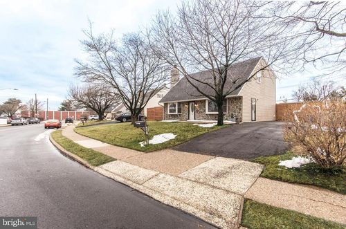 2865 Norcom Rd, PHILADELPHIA, PA, 19154-1629 | Card Image