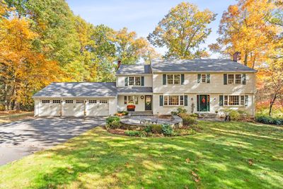 52 Cotswold Way, House other with 4 bedrooms, 4 bathrooms and null parking in Avon CT | Image 2