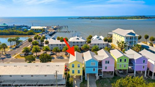 549 1st St, CEDAR KEY, FL, 32625 | Card Image