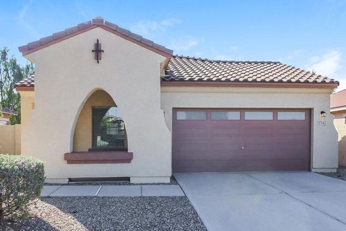 17043 W Zuni St, Goodyear, AZ, 85338-7447 | Card Image