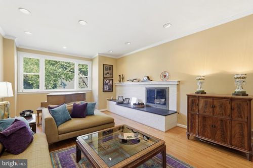 9107 Brierly Rd, CHEVY CHASE, MD, 20815-5654 | Card Image