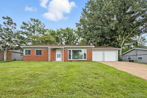 1018 Tempo Dr, Saint Louis, MO, 63146-5038 | Card Image