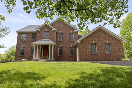 7557 Spring Mill Dr, Canal Winchester, OH, 43110-8829 | Card Image