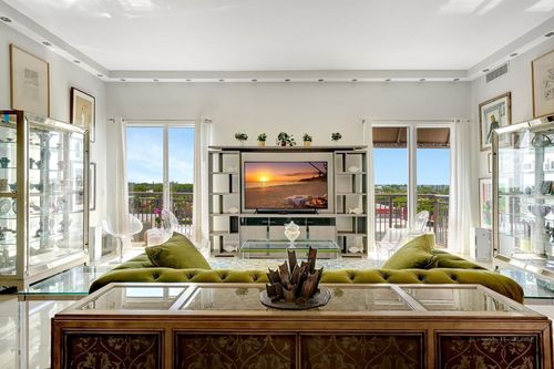 505-2633 Ne 14th Ave, Wilton Manors, FL, 33334-4387 | Card Image