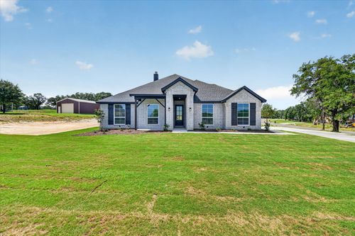 145 Loveta Ln, Boyd, TX, 76023-5032 | Card Image